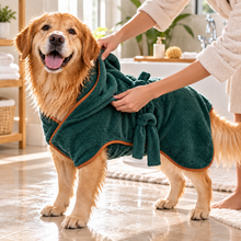 Peignoir absorbant pour chien après le bain